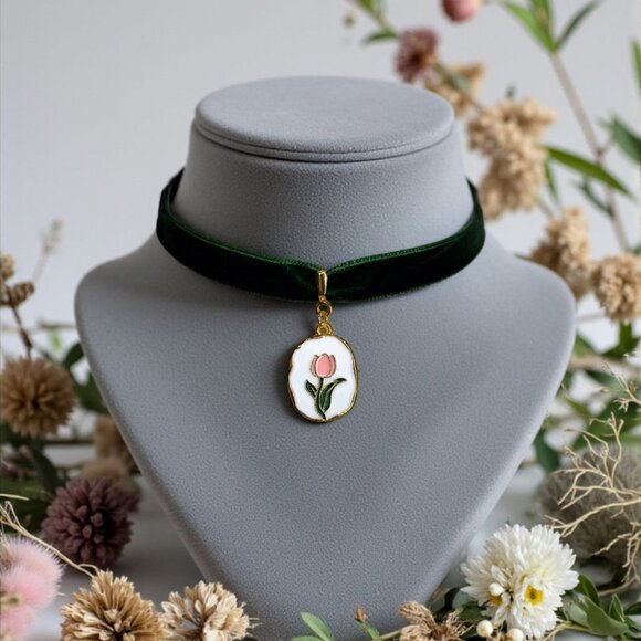 Green Velvet Choker Necklace with Pink Tulip Charm Cottagecore Floral Choker - Picture 5 of 6